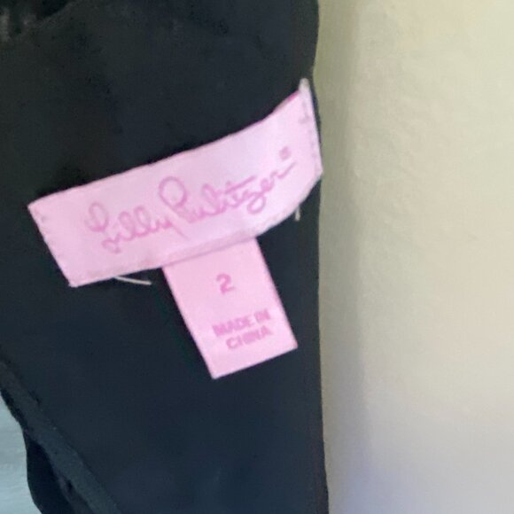 Sold!!!LILLY PULITZER BLACK DAISY FULTON EYELET DRESS SZ 2 - Picture 9 of 16